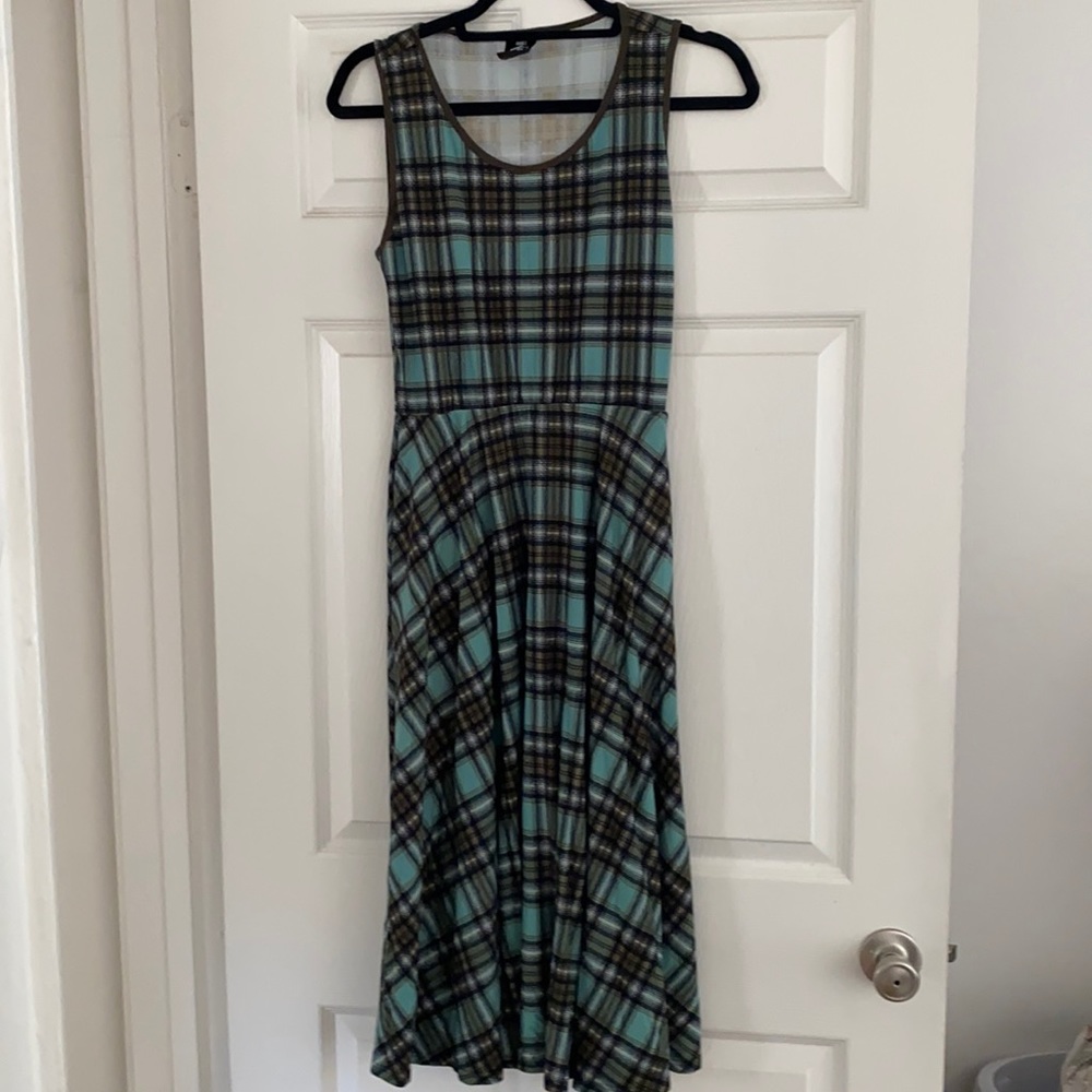 Agnes and Dora green plaid dress with pockets